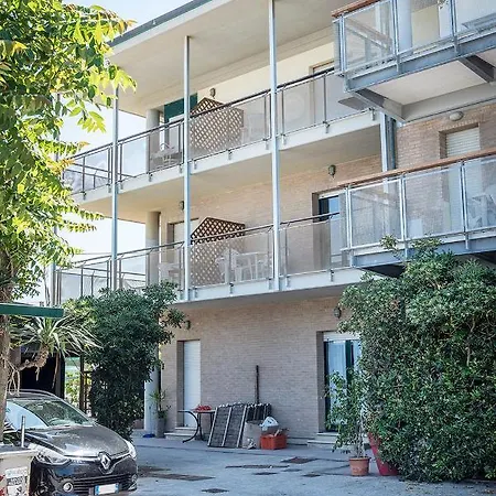 Se002 - Senigallia, Bilocale Fronte Mare Con Spiaggia