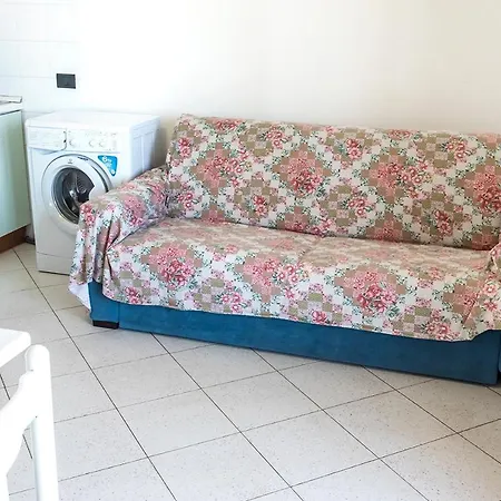 Se002 - Senigallia, Bilocale Fronte Mare Con Spiaggia *